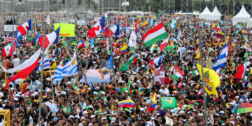 El Papa expresa su apoyo a jóvenes de Ucrania y Turquía