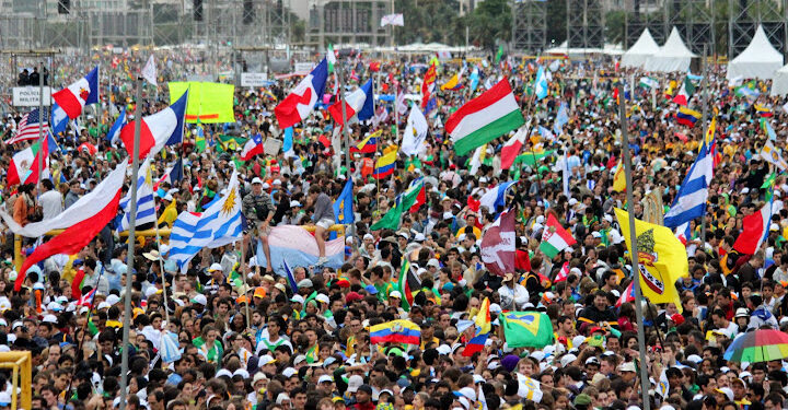 El Papa expresa su apoyo a jóvenes de Ucrania y Turquía