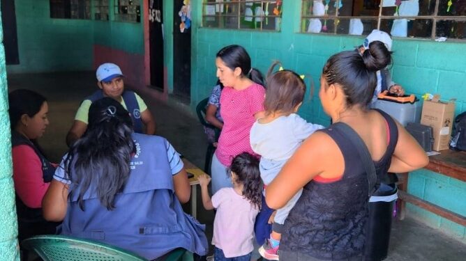 Jornada de nutrición en Amatitlán. /Foto: MSPAS