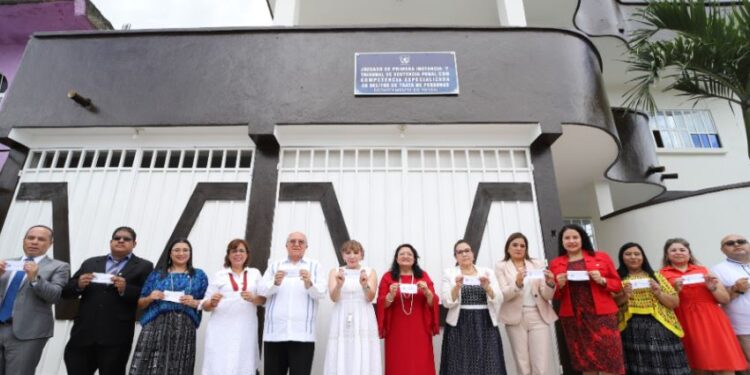 En Petén Inauguraron juzgado y tribunal en trata de personas