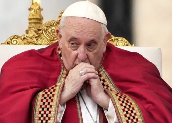 Papa Francisco condena asesinato de Fernando Villavicencio en Ecuador