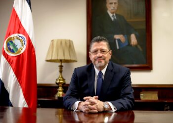 Presidente de Costa Rica Rodrigo Chaves .