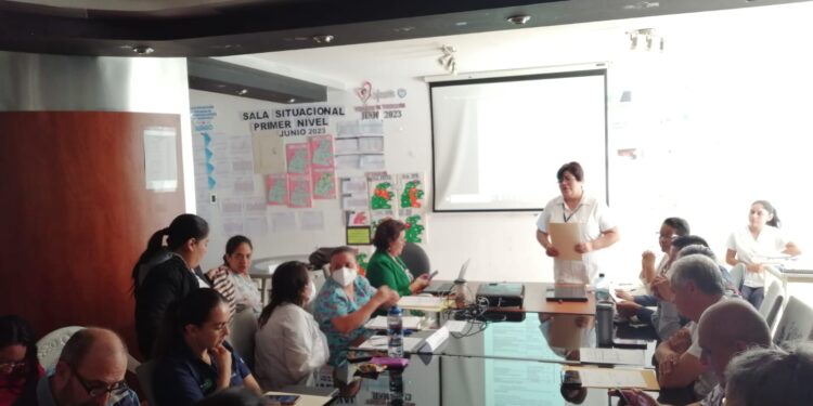 Fortalecen acciones para atención de casos de VIH en Santa Rosa