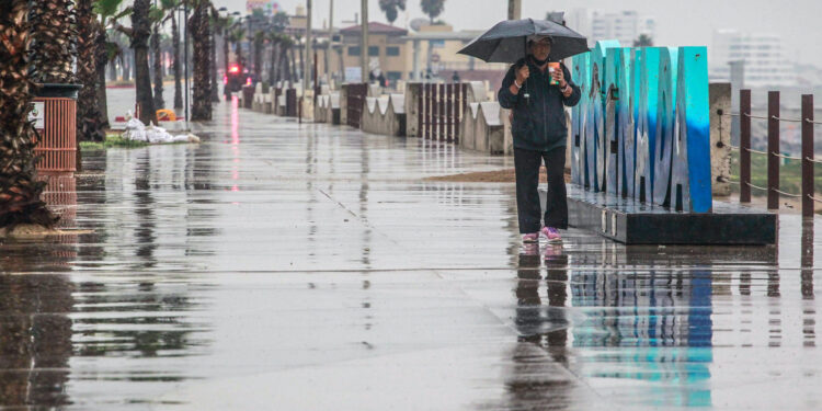 Posibles inundaciones “catastróficas” en California por Hilary
