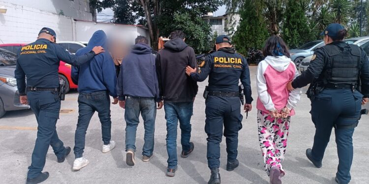 PNC brinda resultados de acciones en las últimas horas.