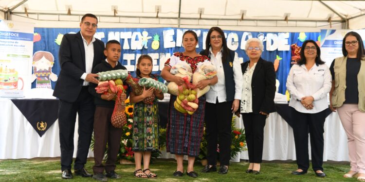 Quinta entrega de alimentación escolar. /Foto: Carlos Jacinto