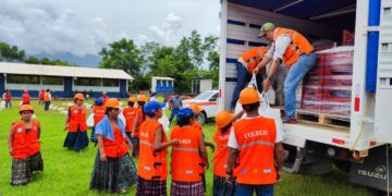 Más de 200 toneladas de ayuda humanitaria movilizadas. /Foto: Conred