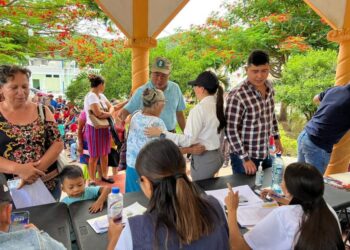 Entregan maíz y frijol certificados a 3 mil 500 agricultores chiquimultecos