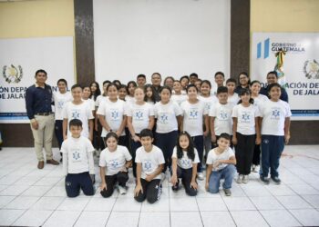 Gobernación Departamental de Jalapa fomenta la educación cívica