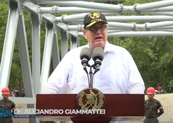 Presidente habla sobre el fortalecimiento de la infraestructura en el país