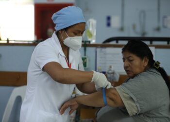 Más de mil 500 becas de enfermería para los guatemaltecos. /Foto; DCA