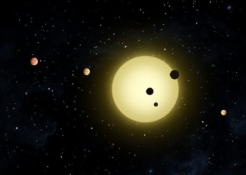 Insólito nuevo exoplaneta ayuda a comprender mejor la formación planetaria