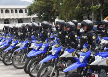Continúa la entrega de motocicletas en Jalapa