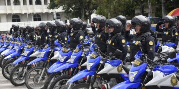 Continúa la entrega de motocicletas en Jalapa