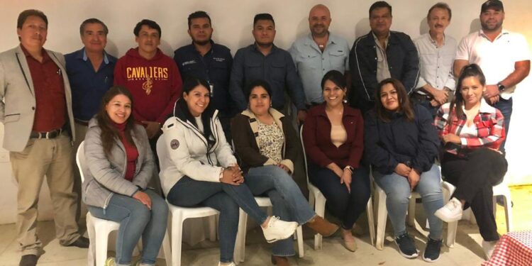 Mesas de competitividad intercambian experiencias en Huehuetenango