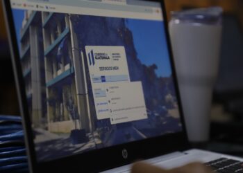 Presentan plataforma para agilizar trámites de energía. /Foto: MEM