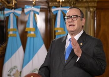Presidente reitera compromiso de transmisión de mando. / Foto: Álvaro Interiano.