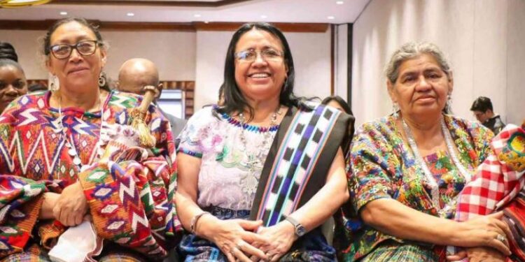 Senacyt reconoce a líderes en la preservación y conservación de los saberes ancestrales