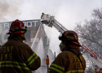 Bomberos latinoamericanos se entrenan ante riesgos industriales