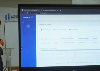 Tránsito PNC avanza en sistema de control de trámites en línea