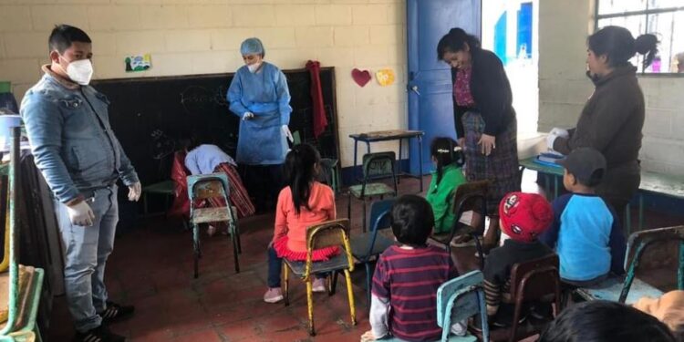 Más de 6 mil 800 consultas odontológicas brindadas en Totonicapán