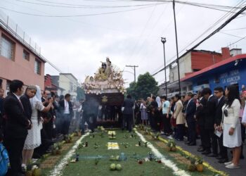 Virgen de la Asunción recorre principales calles y avenidas de la ciudad