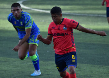 Municipal baila al Deportivo Mixco en el Santo Domingo