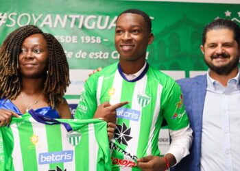 Marvin Ávila Jr ficha por Antigua GFC