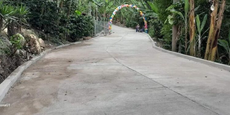 Aldea Piedra de Amolar, Olopa, Chiquimula, ya cuenta con carretera en buenas condiciones