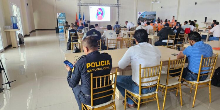 Desarrollan reunión de la región IV de la Codred