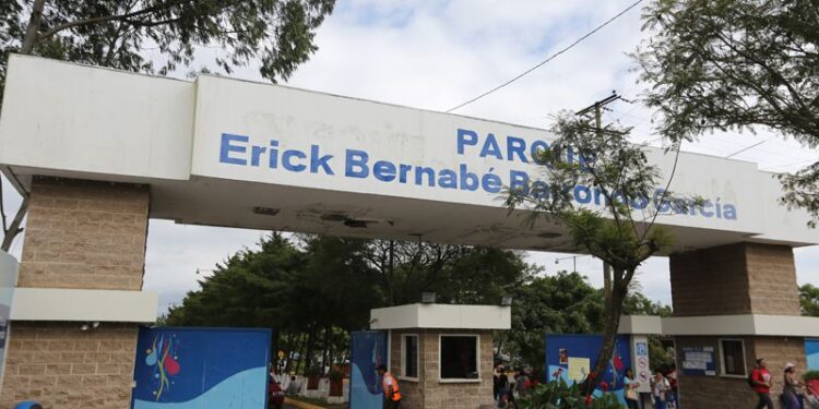 Celebra el Día del Niño en el Centro Deportivo Erick Barrondo