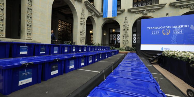 Presentan plataforma de Transición. /Foto: SCSP