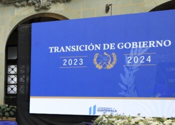 Presentan plataforma de Transición. /Foto: SCSP