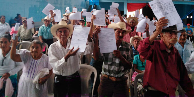 Un respaldo económico gratuito para adultos mayores en Guatemala