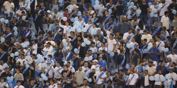Guatemala le pasa por encima a El Salvador en la Concacaf Nations League