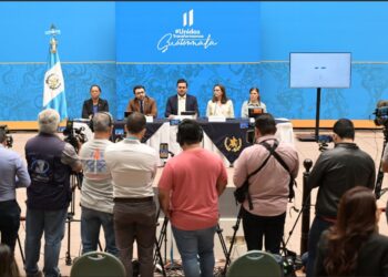 Comisión de transición del Gobierno informa sobre reuniones con autoridades electas