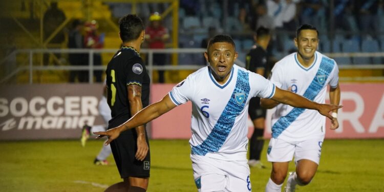 Guatemala le pasa por encima a El Salvador en la Concacaf Nations League