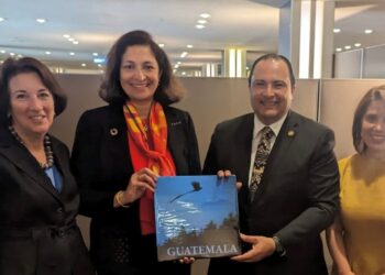 Guatemala y Estados Unidos cooperan en varios puntos. / Foto: Subsecretaria Uzra Zeya.