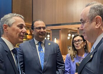 Presidente sostuvo una fructífera conversación con el Canciller de Suiza