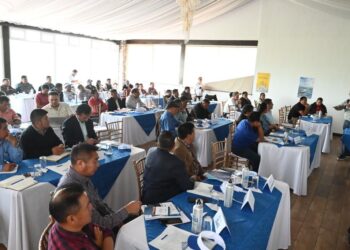 Gira de residuos y desechos sólidos en Quetzaltenango.