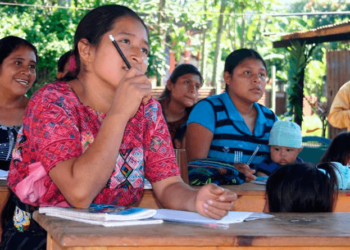 Guatemala reporta avances en el proceso de alfabetización durante la administración actual.