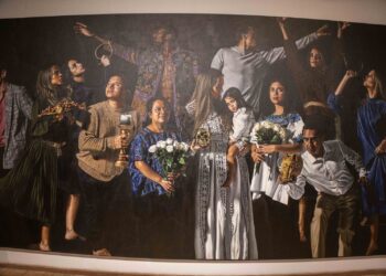 La obra inclusión del artista guatemalteco Crispapita refleja aspectos culturales compartidos por Guatemala y México. / Foto: Embajada de México.