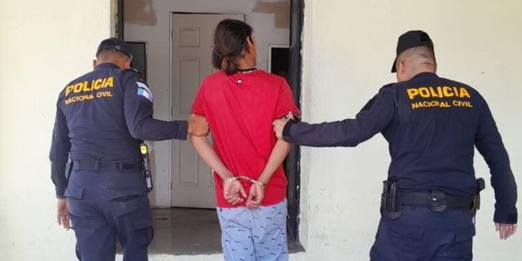 Presunto asaltante detenido el 2 de septiembre en zona 1 de Jutiapa. / Foto: PNC.