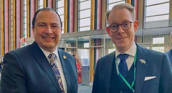 Guatemala y Suecia participaron en una Mesa Redonda sobre seguridad alimentaria. / Foto: Minex.