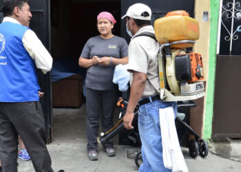 Salud impulsa plan preventivo de fumigación
