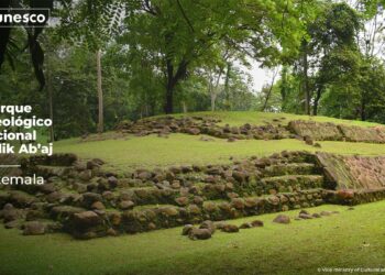 Tak’alik Ab’aj Ciudad Puente y Luz del Litoral Pacífico de Guatemala
