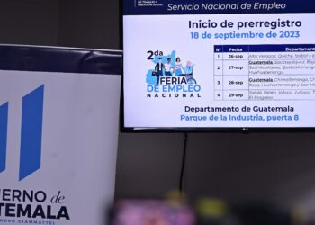 Invitan a participar de la Feria de Empleo Nacional. /Foto: Álvaro Interiano