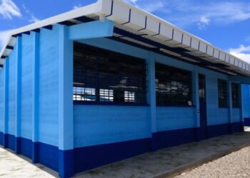 Remozan escuelas en el país. /Foto: Archivo