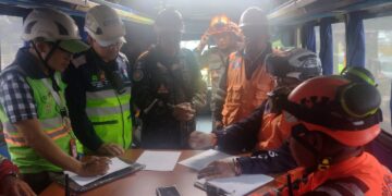 Puesto de comando ante el desbordamiento del río Naranjo. /Foto: Conred