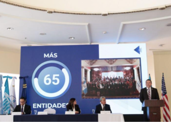 Destacan mejoras en portales web de transparencia y acceso a la información pública. / Foto: CPCC.